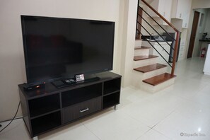 Family Apartment, 3 Bedrooms, Garden Area | Room amenity - Marina Residences (Dumaguete)