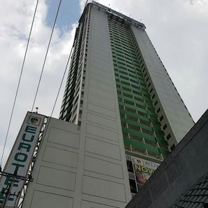 Exterior - Eurotel Vivaldi Araneta (Quezon City)
