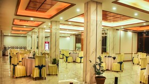 Petit déjeuner compris