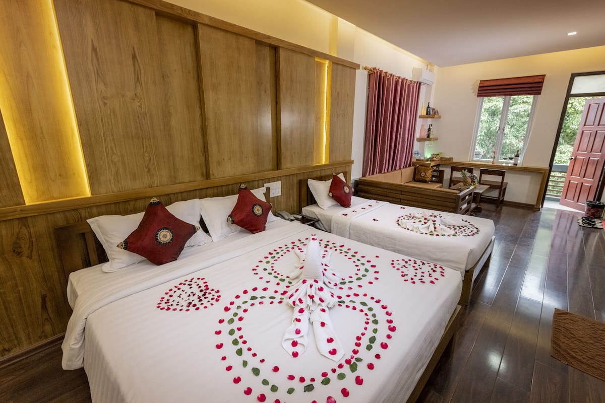 Tripla Deluxe, vista montagna | Minibar, una cassaforte in camera, una scrivania, Wi-Fi gratuito