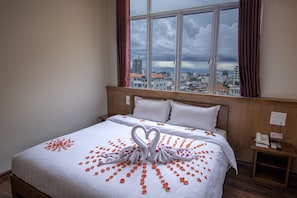 Chambre Double Supérieure | Minibar, coffres-forts dans les chambres, bureau, Wi-Fi gratuit