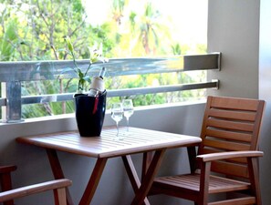 Premier King, Balcony | Balcony - Eastern Palace Hotel (Mandalay)
