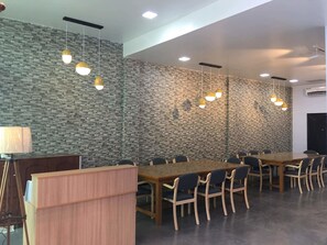 Lobby - Check In @ Downtown Yangon (Yangon)