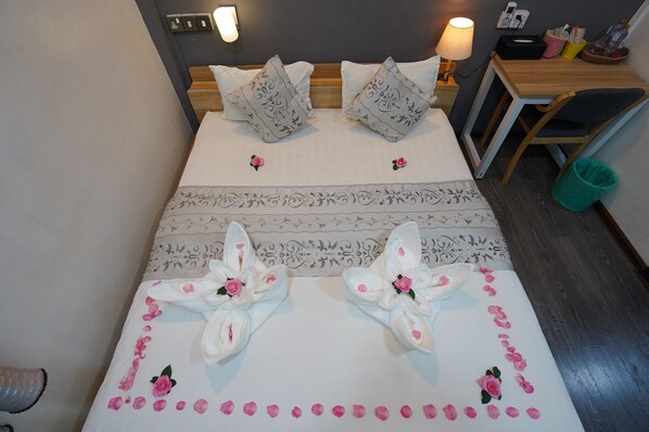 Standard Double Room | In-room safe, desk, free WiFi