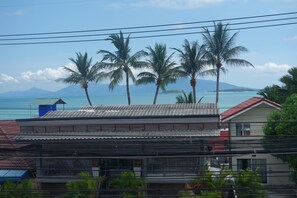 Apartemen Basic | Pemandangan dari kamar