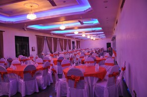 Banquet hall - Sarathchandra Tourist Guest House (Embilipitiya)