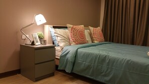 Standard Double Room - Woodroof Residence Rangsit (Pathum Thani)