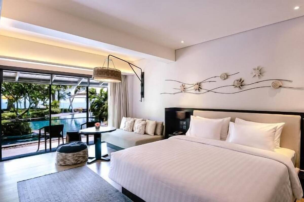 Minibar, két bảo mật tại phòng, bàn, màn/rèm cản sáng 