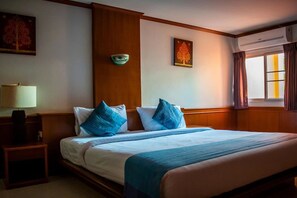 Standard Double Bed | Minibar, escritorio y wifi gratis 