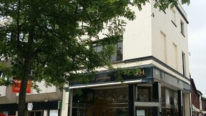 Exterior - Cafe Guest House 34 (Poole)