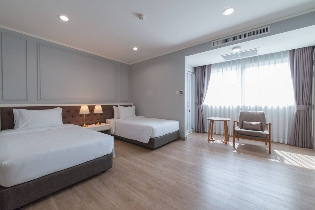 Superior Twin Beds (Mali Bdlg.)