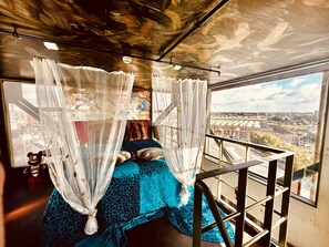 1 bedroom, Egyptian cotton sheets, premium bedding, Select Comfort beds - Crane Hotel Faralda Amsterdam (Amsterdam)