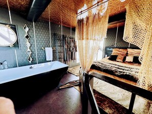 Design Suite, Tower (Mystique) | 1 habitación, sábanas de algodón egipcio y ropa de cama de alta calidad