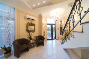Staircase - Vintage Hotel on French Boulevard (Odesa)