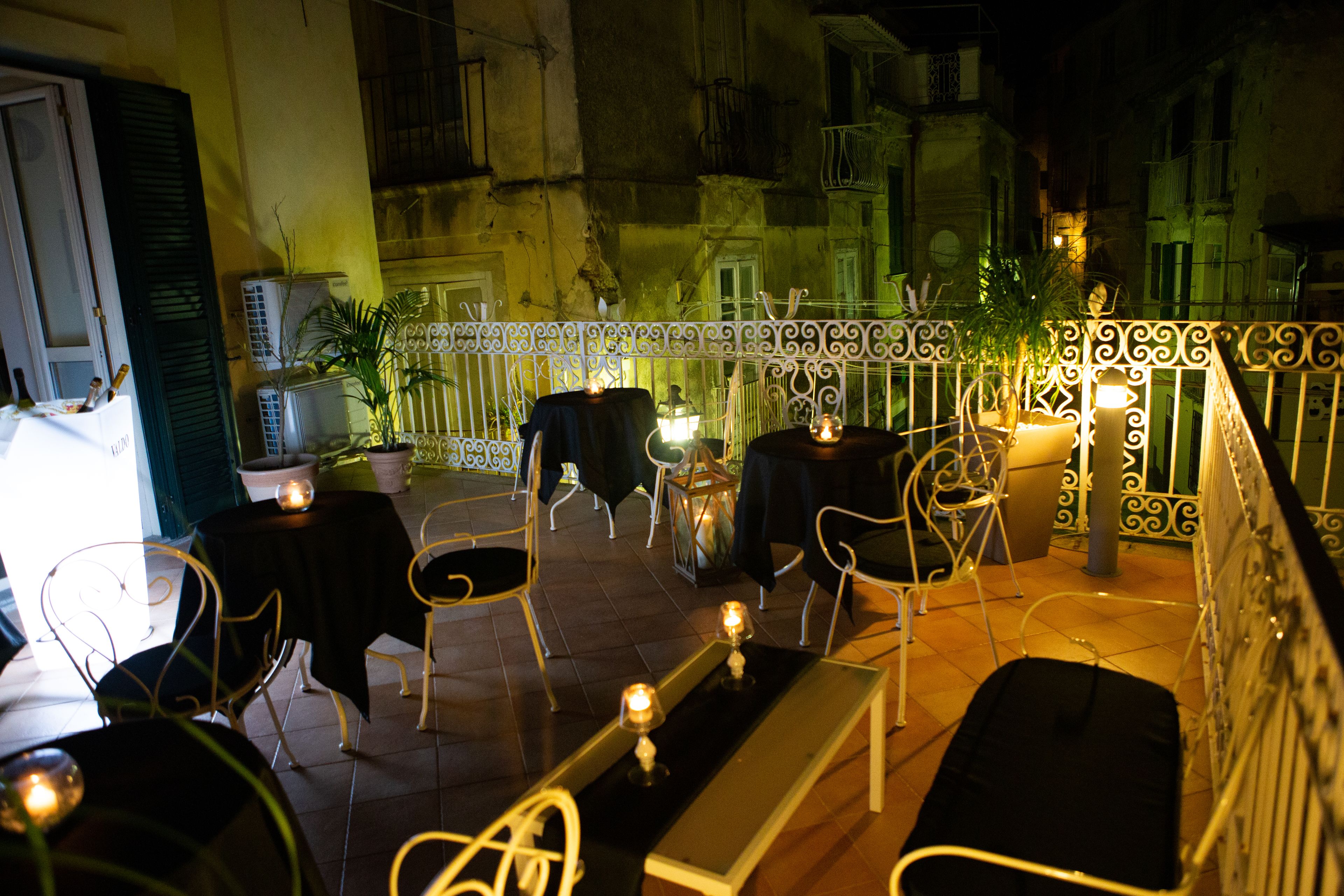 Bar (in der Unterkunft)