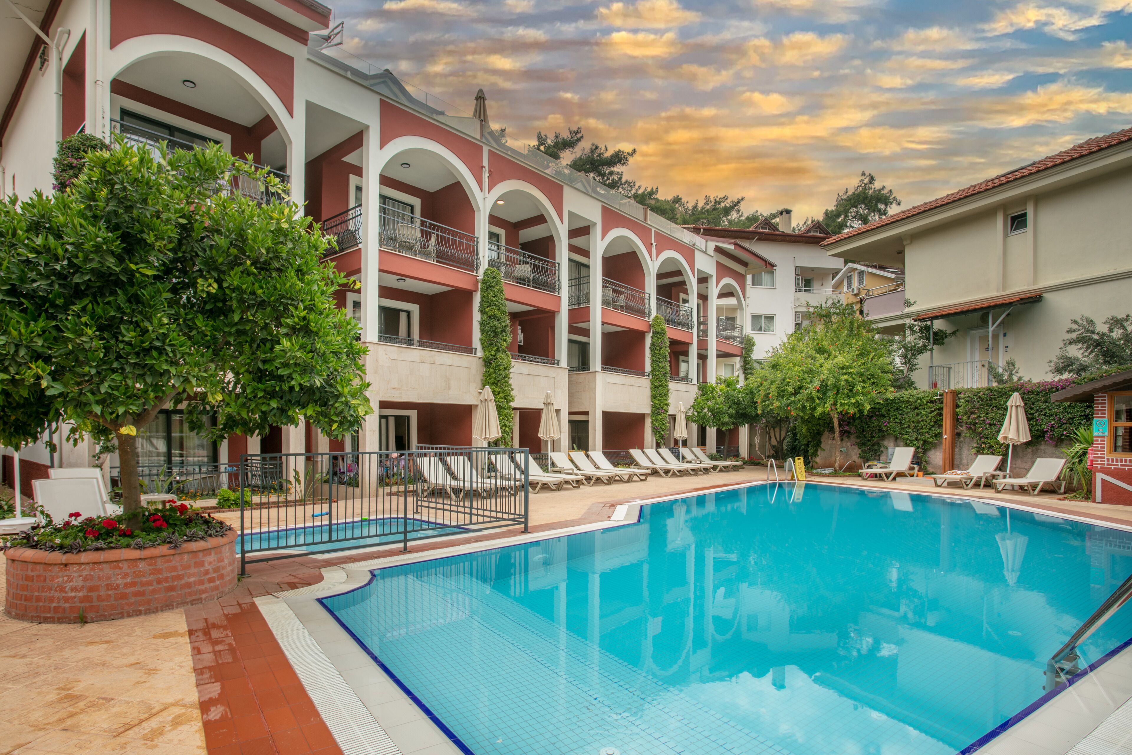 1 bedroom, premium bedding, soundproofing, WiFi