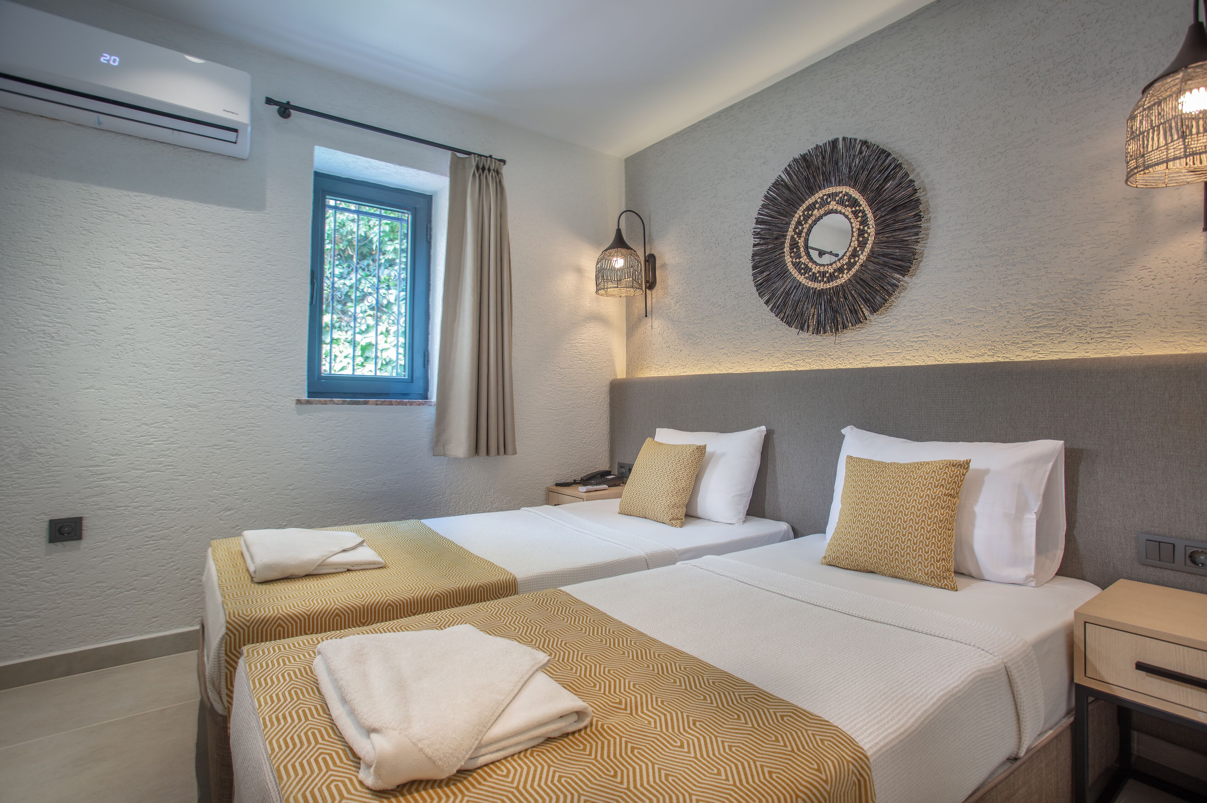 Photo - Grand Aquarium