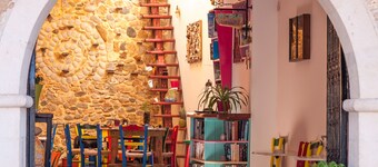 Poco Loco Bed & Breakfast