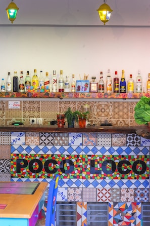 Reception - Poco Loco Bed & Breakfast (Chania)