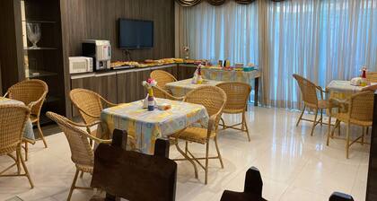 MDJ Suites