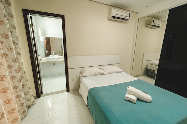 Minibar, rideaux occultants, Wi-Fi gratuit, draps fournis