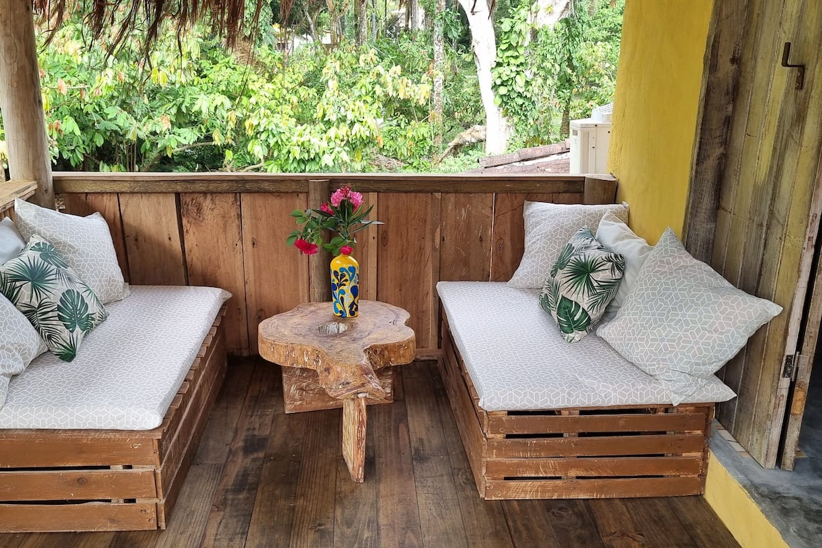 Habitación Premium doble, 1 cama de matrimonio, patio, vistas al jardín | Colchones con acolchado adicional, wifi gratis, ropa de cama