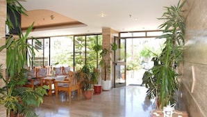 Dining - Thomas Hotel (Kos)