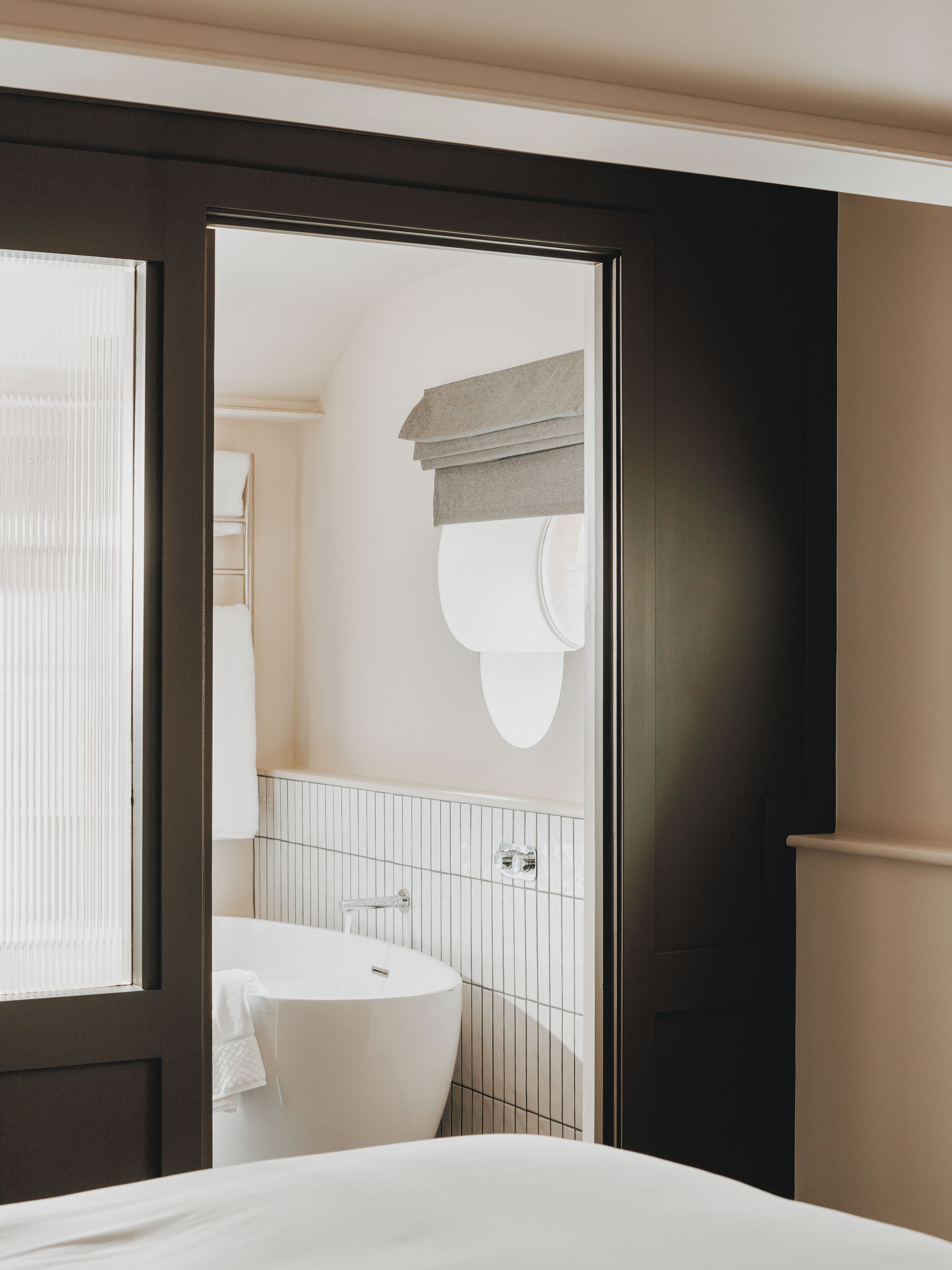 Suite junior (Coach House Large) | Baño | Artículos de higiene personal de diseño, secador de pelo y albornoces