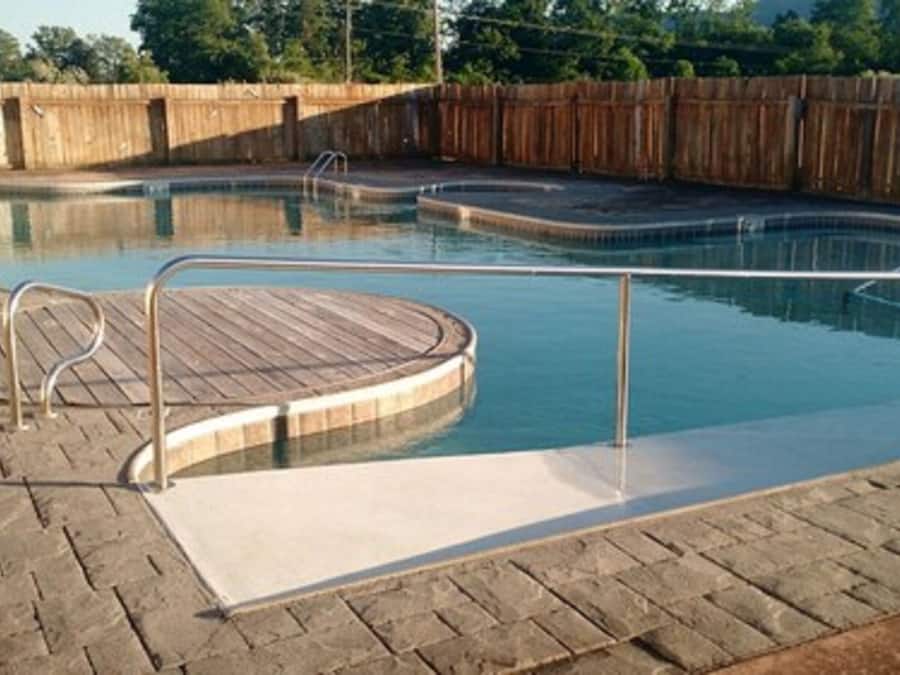 Seasonal outdoor pool, open 7:00 AM to 9:00 PM, free pool cabanas