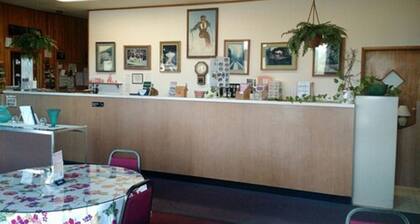 Marlinton Motor Inn