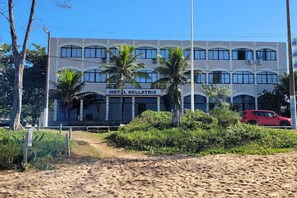 Front of property - Hotel Bellatrix (Macaé)