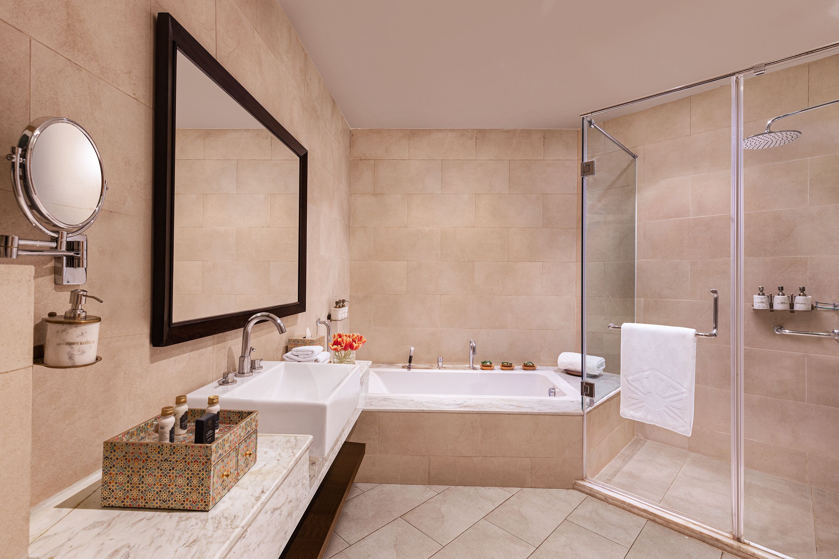 premium cottage king bed river view | bathroom | shower, rainfall showerhead, free toiletries, hair dryer