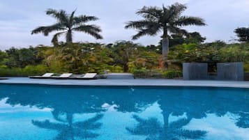 Alberca al aire libre