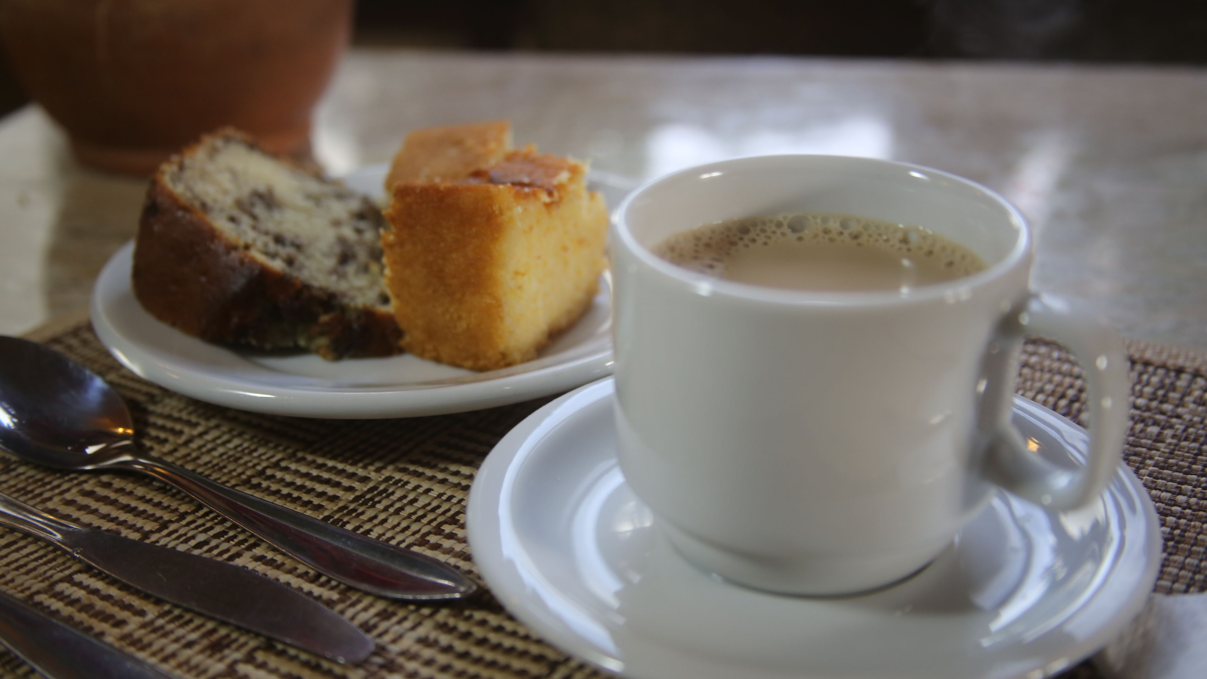 مطعم