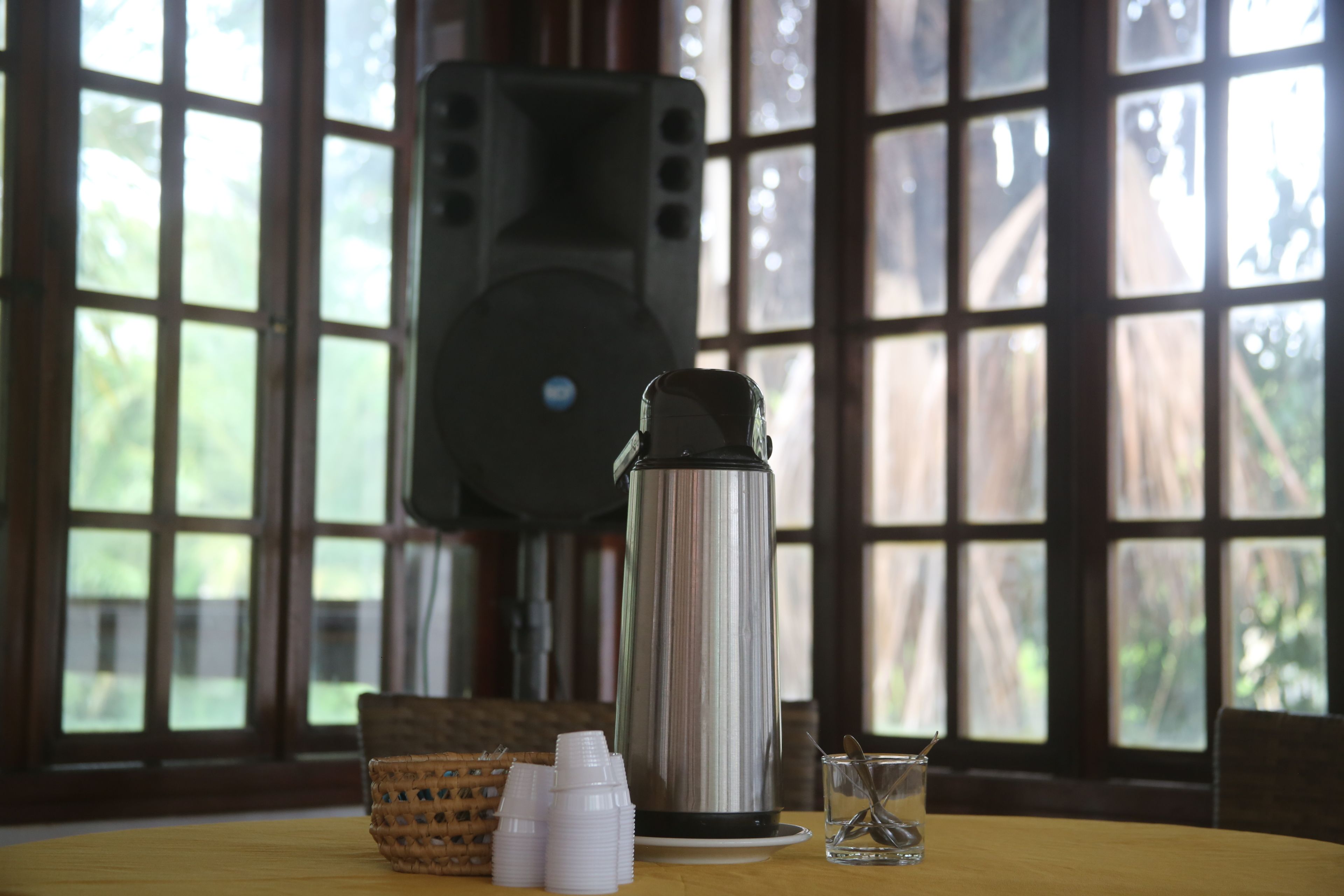 lunch and dinner served