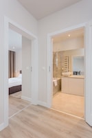 Superior Apartment | In-room safe, iron/ironing board, cribs/infant beds, free WiFi