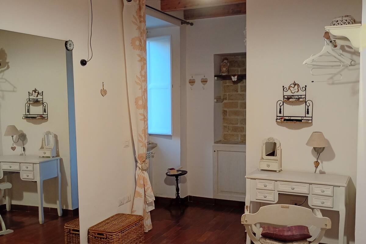 Desk, iron/ironing board (on request), free WiFi, bed sheets