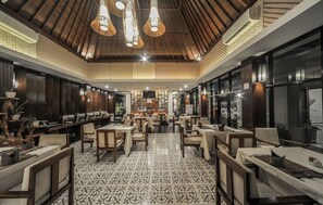 Breakfast and lunch served, international cuisine - Gaing Mas Jimbaran Villas by Gaing Mas Group (Jimbaran)