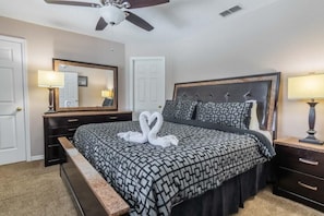 House, 4 Bedrooms | 4 bedrooms, free WiFi - Thomas's Hillcrest Estate Villa (Davenport)