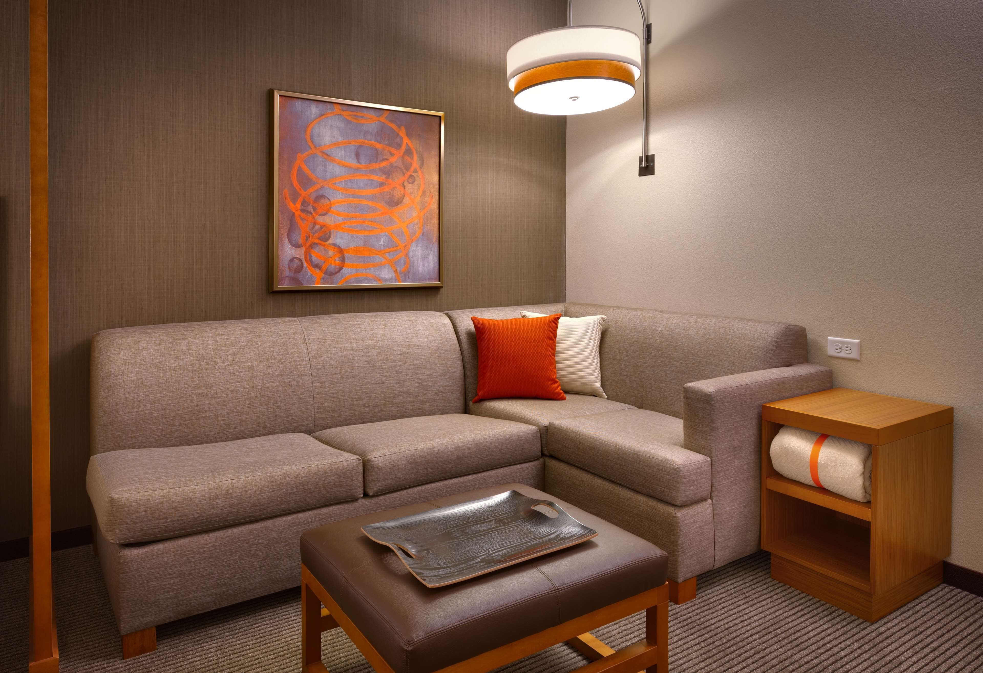 in-room safe, desk, laptop workspace, blackout curtains