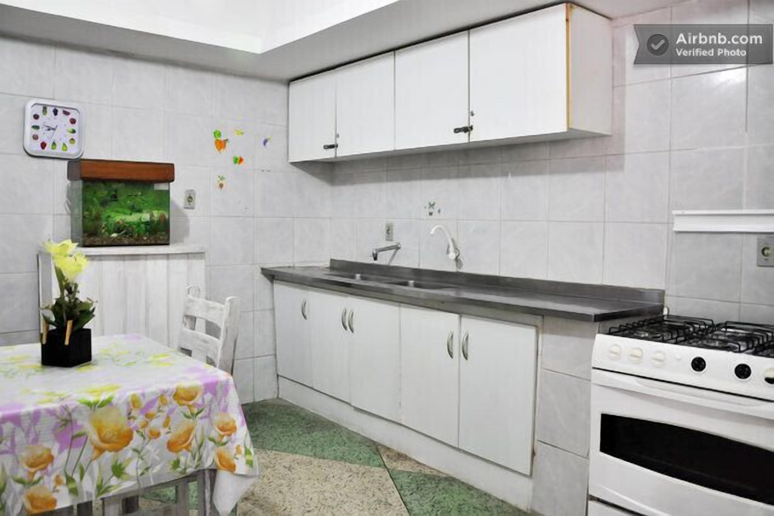 fridge, microwave, cookware/dishes/utensils