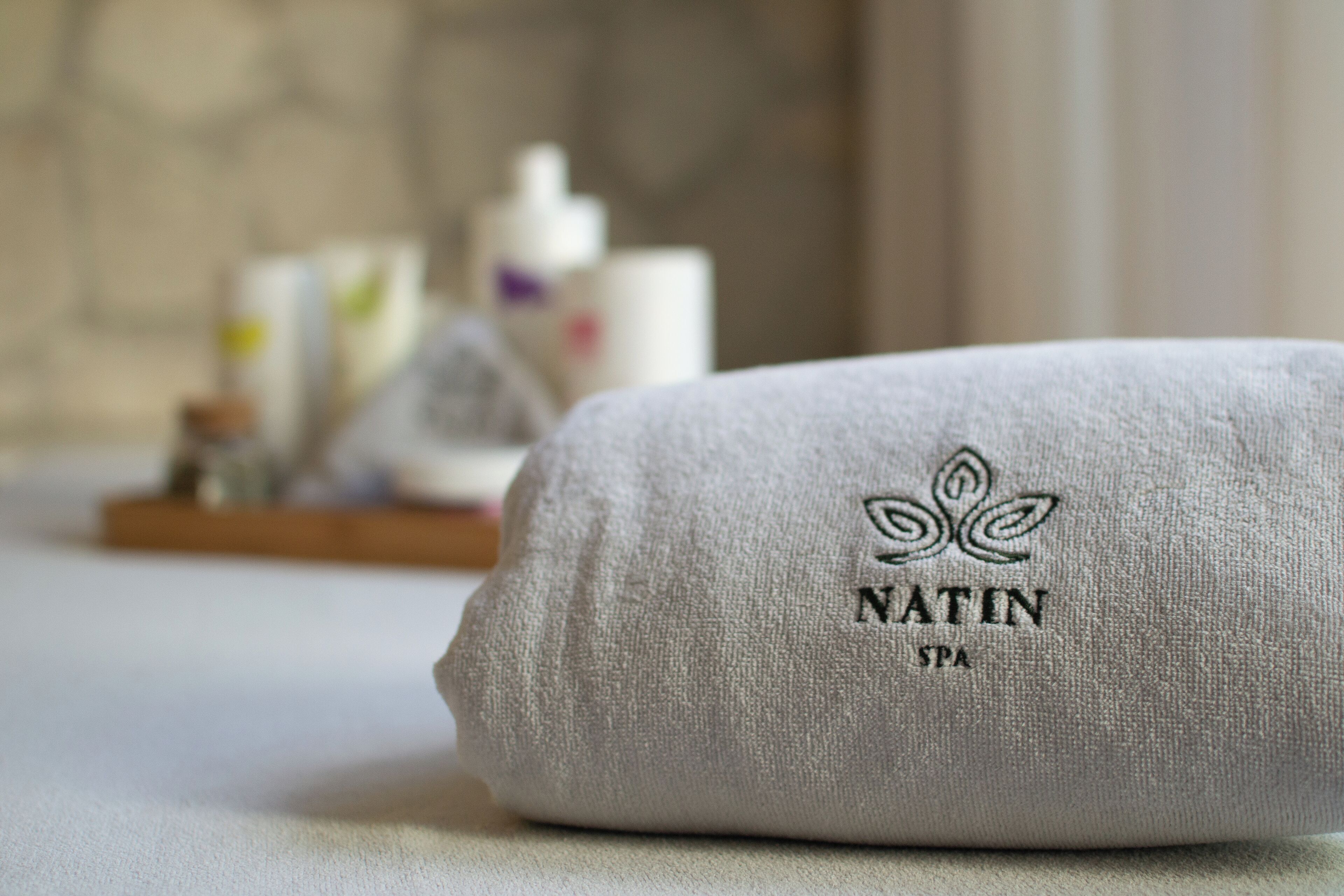 couples treatment room(s), sauna, turkish bath/hammam, body treatments