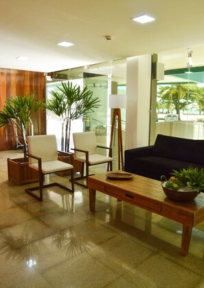 Sittområde i lobbyn