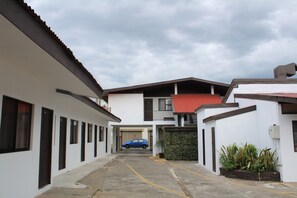 Standard Double or Twin Room, 1 Bedroom | Terrace/patio