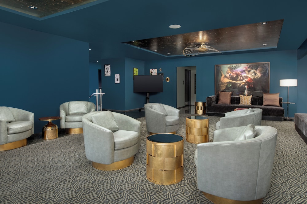 The Troubadour Hotel New Orleans by null