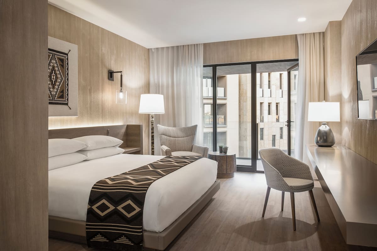 premium bedding, in-room safe, desk, blackout curtains