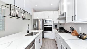 Värdeförvaringsskåp på rummet, strykjärn/strykbräda och gratis wi-fi