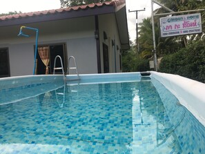 Outdoor pool - Pakasan Garden Home (Khon San)