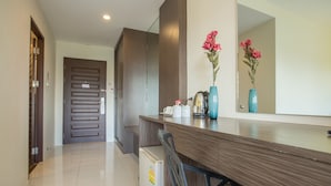 Deluxe Double Room | Room amenity - The Rich Hotel Ubonrachatani (Ubon Ratchathani)