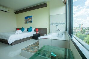 Premier Double Room | In-room safe, desk, blackout curtains, rollaway beds - The Rich Hotel Ubonrachatani (Ubon Ratchathani)